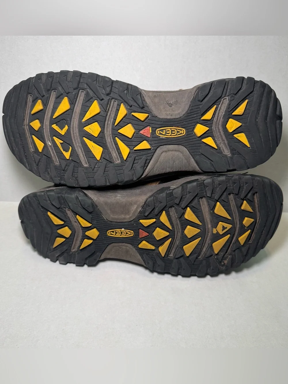 KEEN Waterproof Leather Hiking Sandals Men’s Size 10 Brown Outdoor Trail Shoes